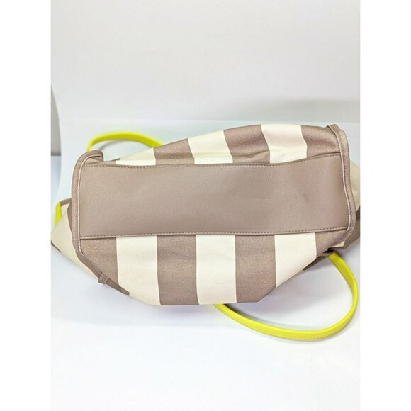 On 34th Cynthiah Extra Large Canvas Shoulder Tote Bag Dune Stripe (MSRP $90) - Picture 4 of 10